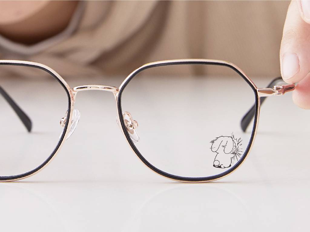 樂活眼鏡,好想兔,鏡片刻字,眼鏡刻字,好想兔眼鏡
